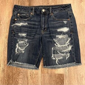 American Eagle Blue Denim Tomgirl Bermuda Destructed Casual Shorts Size 8